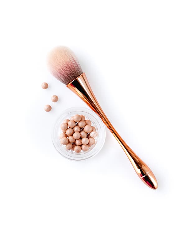 Radiant finish powder brush