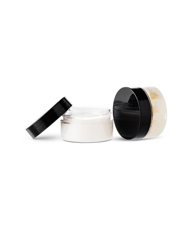 Dual texture hydrating body cream - Image 3